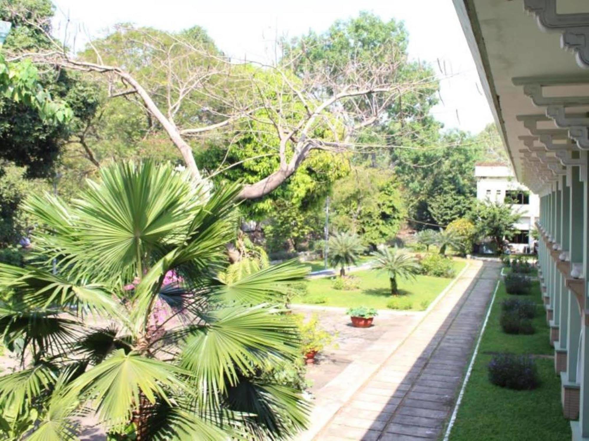 Khách sạn Ky Hoa